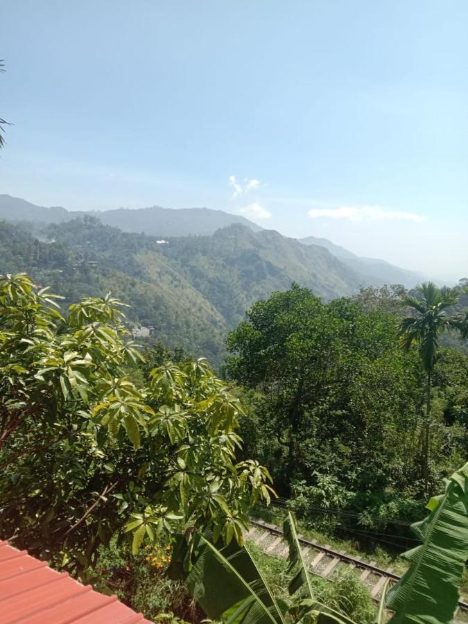Charming View Homestay Ella Exterior photo